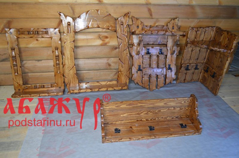 Полки в предбанник из дерева под старину