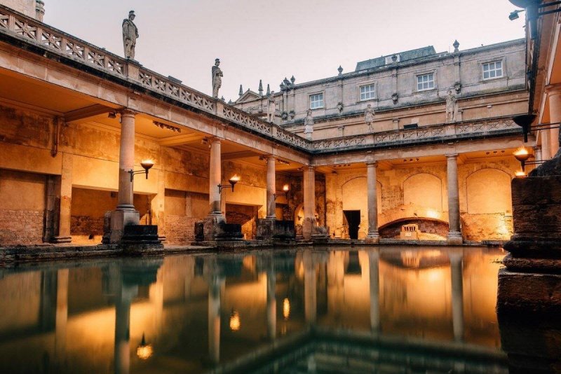 Roman Baths and Pump Room
