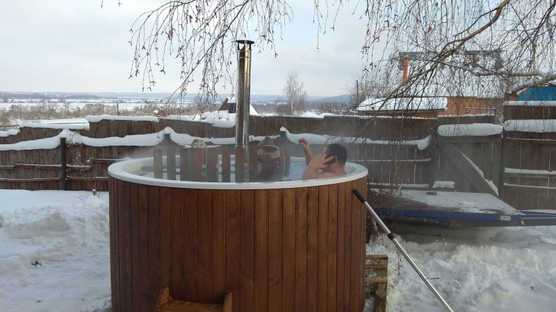 Купель с подогревом на улице