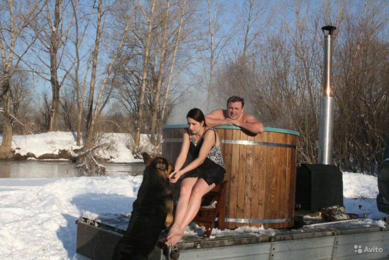 Купель уличная с печкой зимой