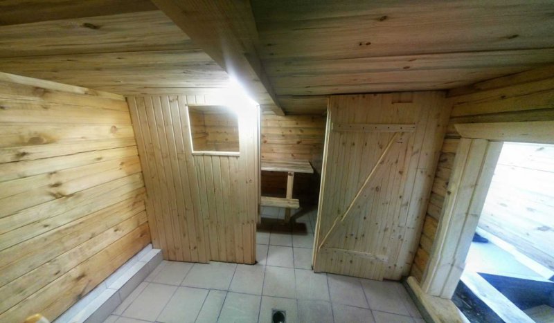 Садовые бани изнутри и снаружи