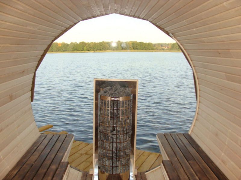 Круглая панорамная стеклянная сауна