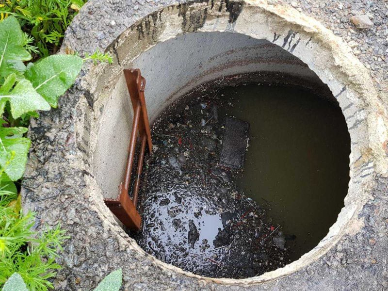 Что делать если вода в дренажной яме не уходит