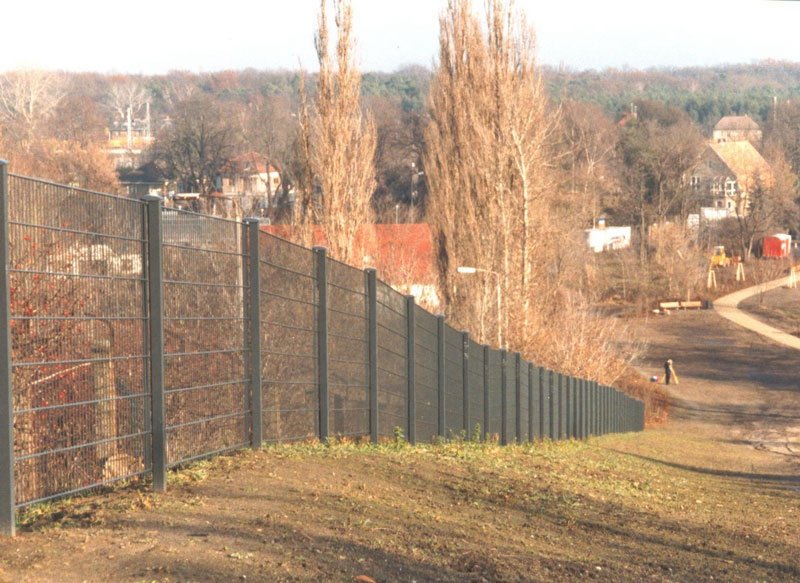 Steel Pipe Fence
