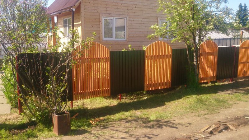 Евроштакетник RAL 5005