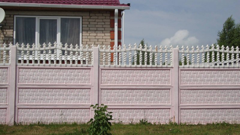 Еврозабор крашеный белый