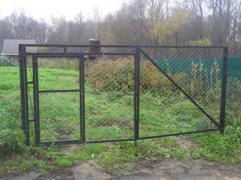 Ворота из рабицы для дачи