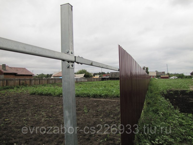 Столб 62х55х1,4х2500 ZN