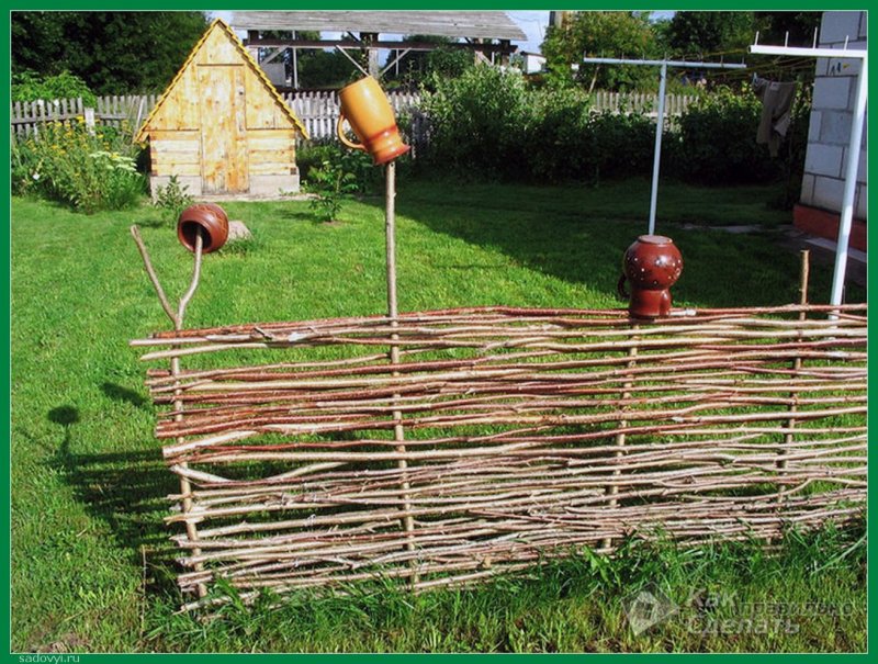 Плетеная изгородь для дачи