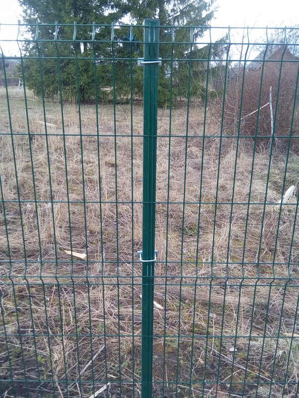 Каркас изгороди забора