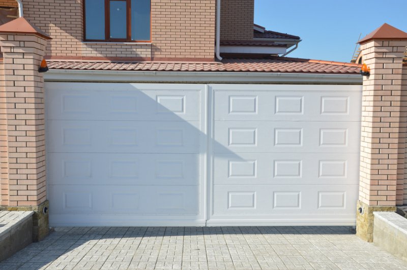 Ворота распашные DOORHAN RAL 7016