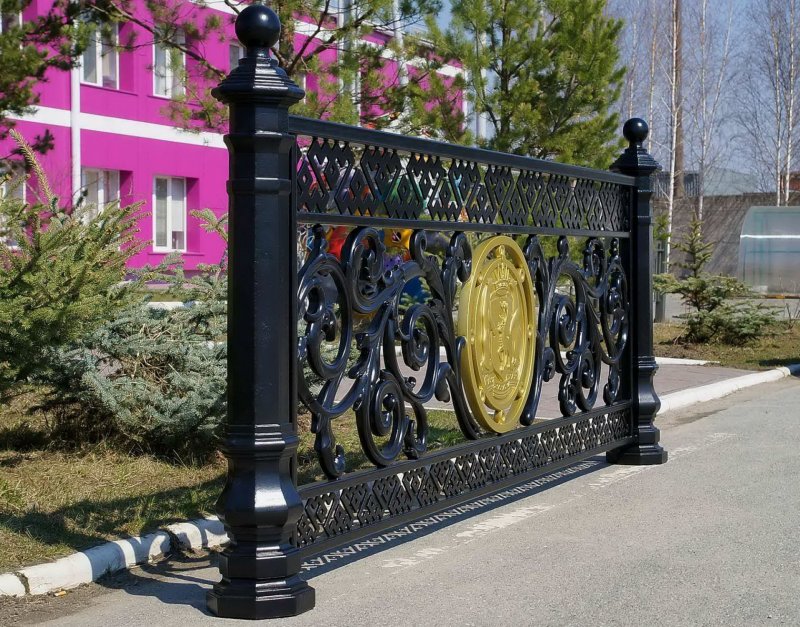 Ограждения из чугуна