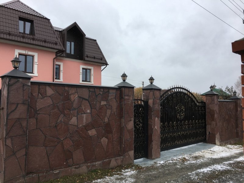 Красивые заборы из камня