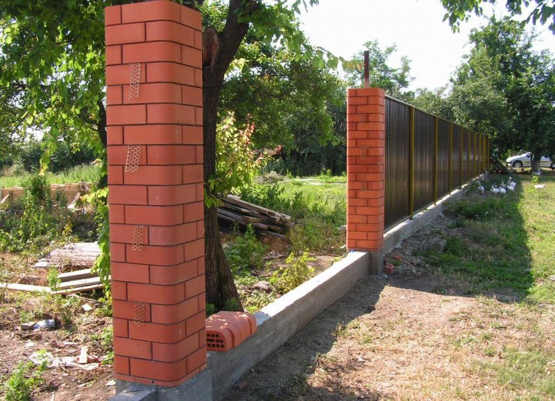 Кирпичная колонна 250х250