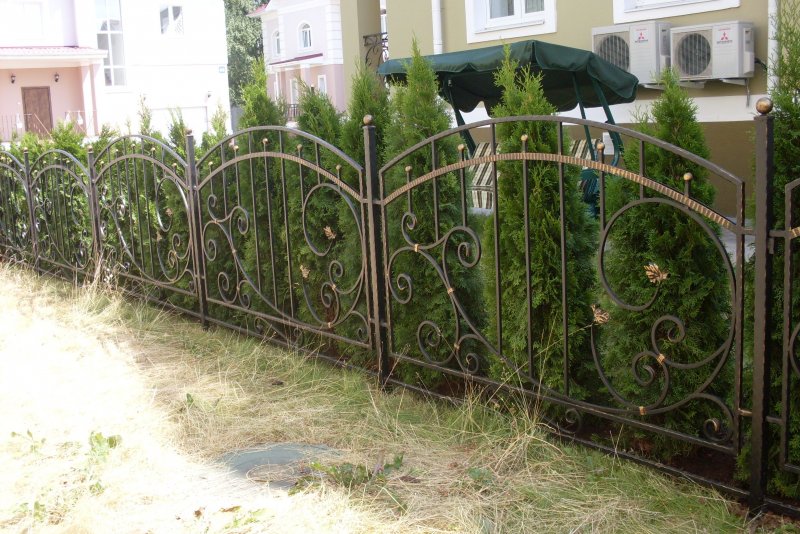 Заборы для палисадника частного дома
