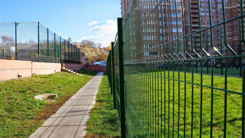 Забор для ограждения территории
