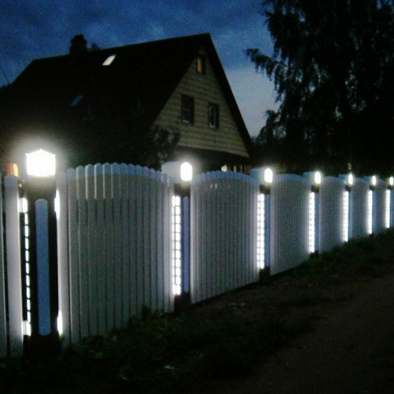 Подсветка забора