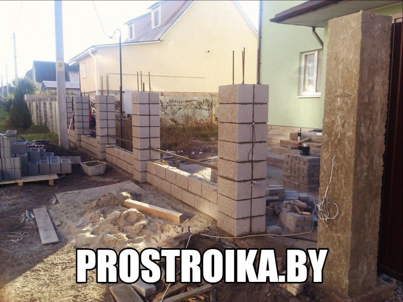 Столбы из шлакоблока для забора