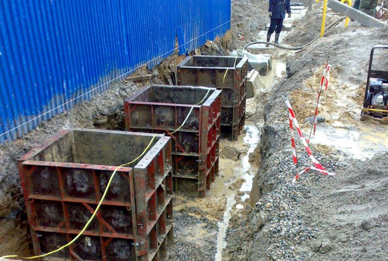 Фанера для опалубки забора