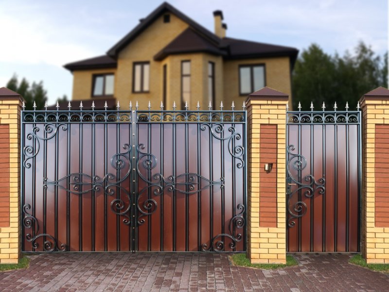 Ворота из профнастила с10