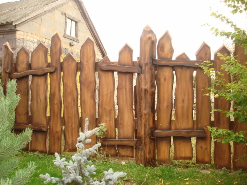 Забор ранчо из горбыля