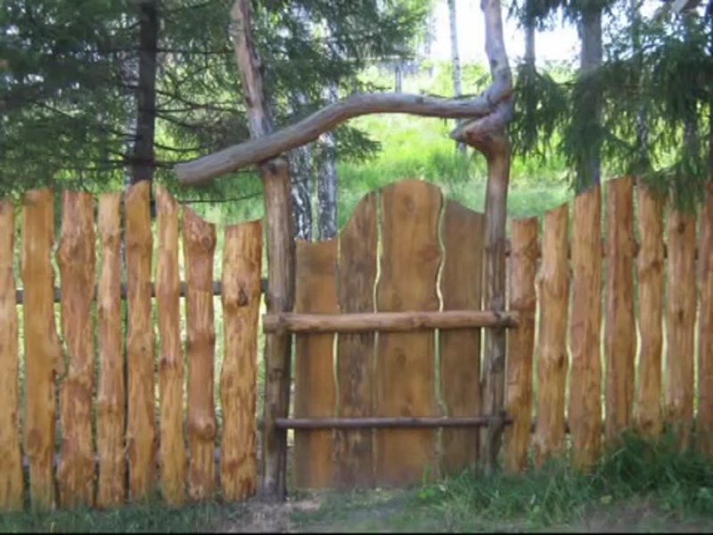 Забор ранчо из горбыля