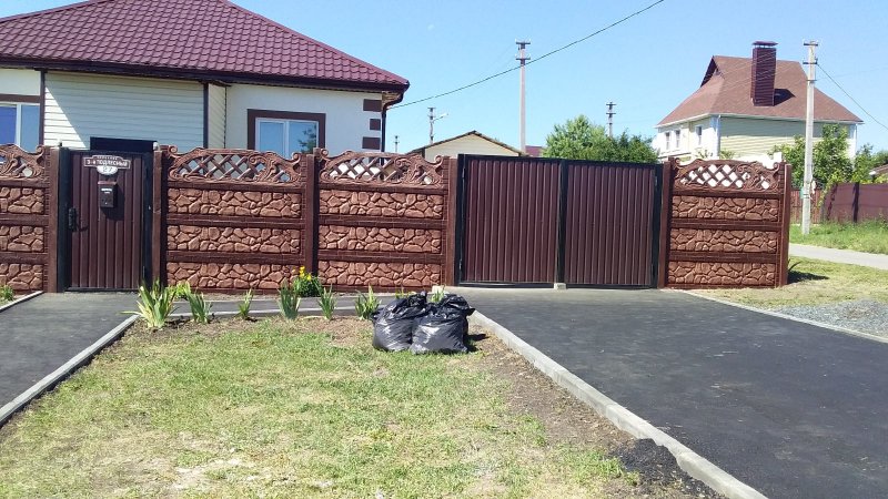 Красивые заборы из шлакоблока
