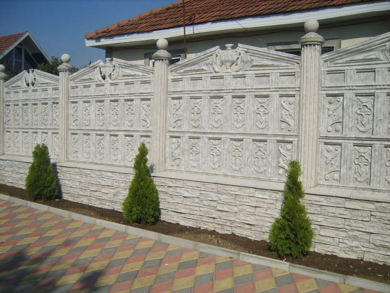 Самые красивые бетонные заборы