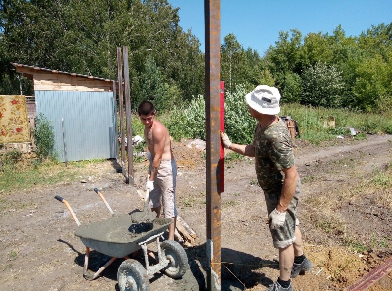 Захватчик бетонных столбов