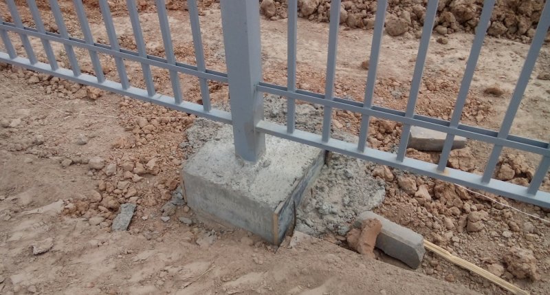 Фундамент под столбы для забора