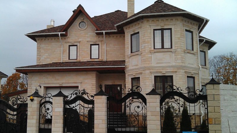 Камень кавказец