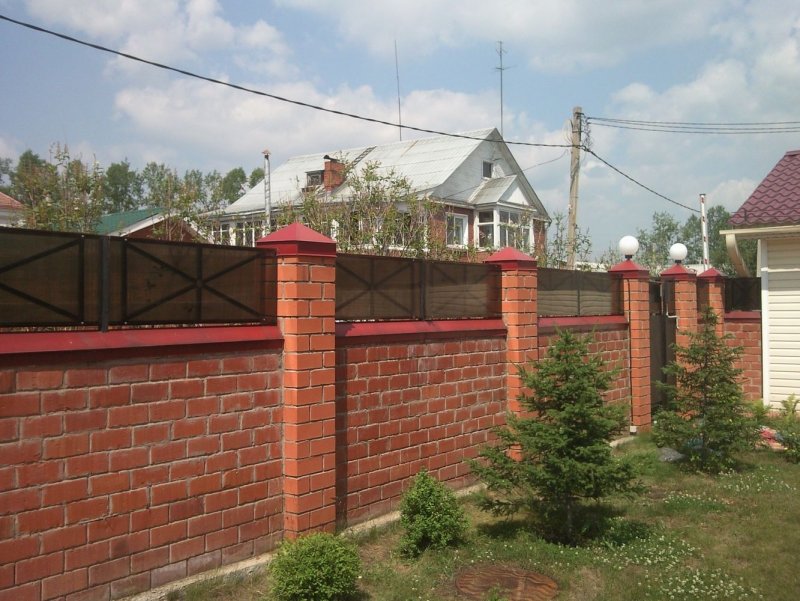 Строителей заборов фото