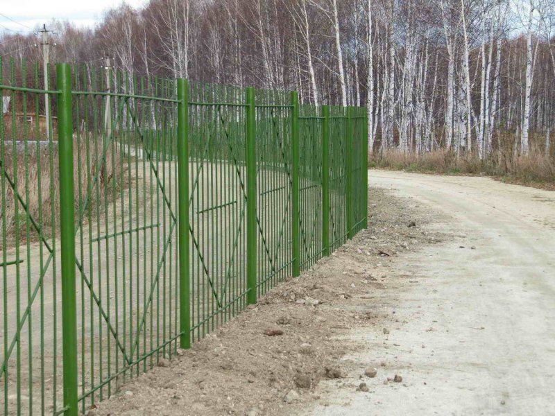Забор из арматуры