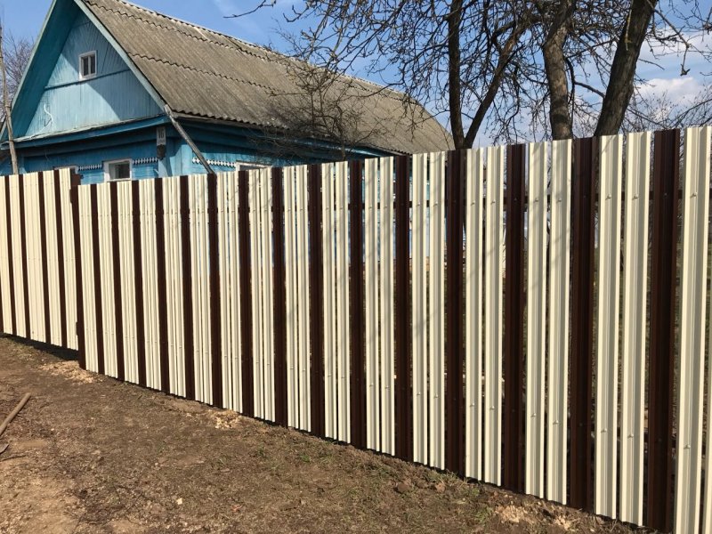 Бюджетный забор для дачи