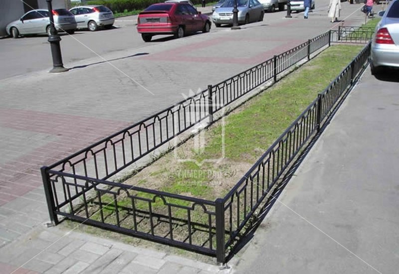 Газонные ограждения из металла