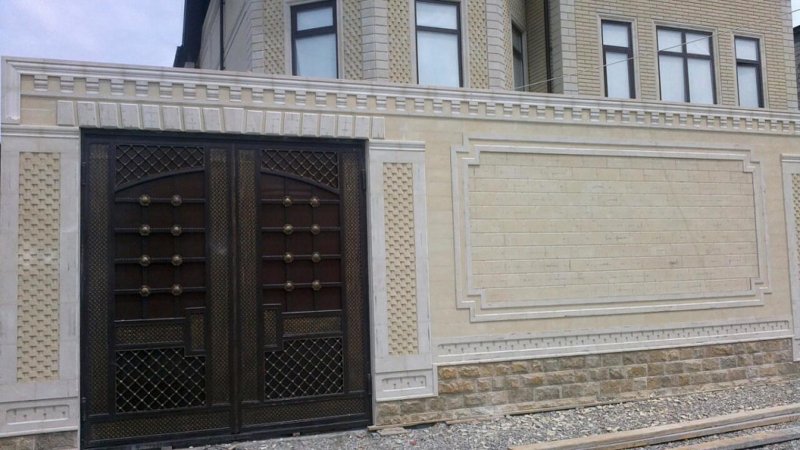 Забор из дагестанского камня