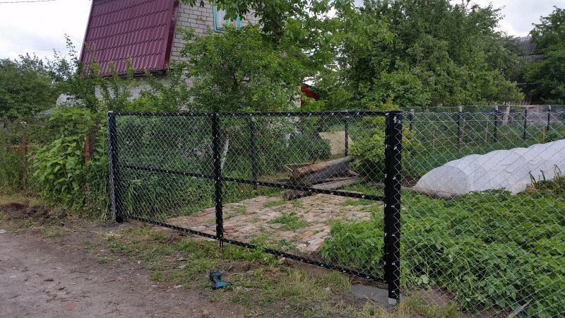 Ворота из сетки рабицы
