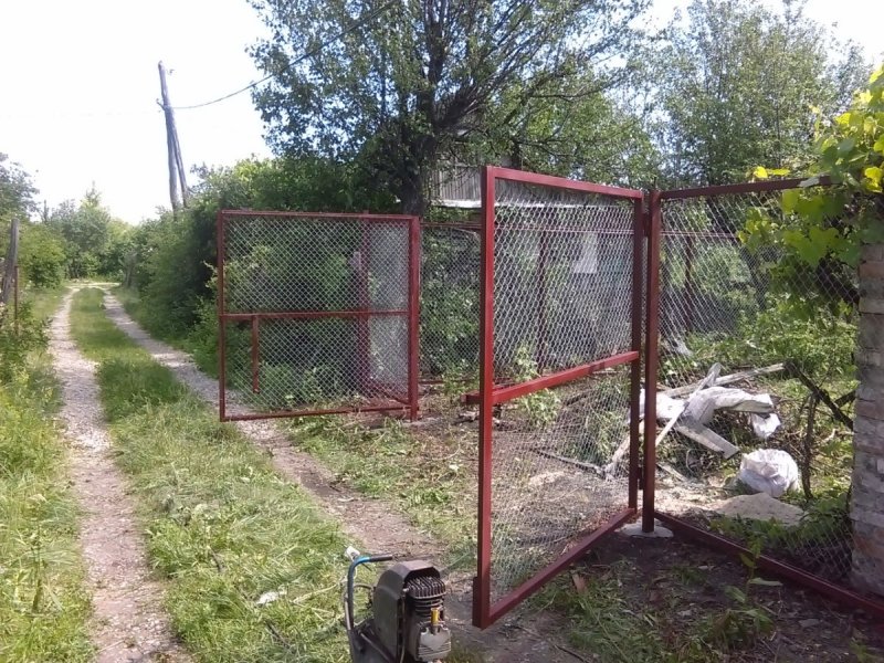 Секция 3м*3м с сеткой рабицей