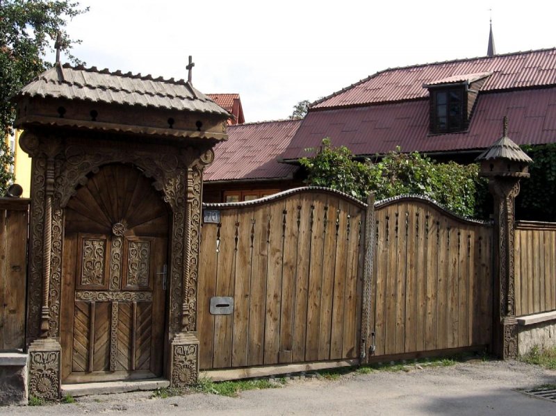 Двери под старину
