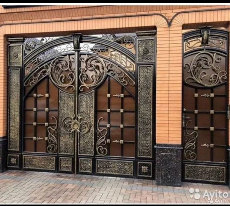 Кованые ворота в Дагестане и в Чечне