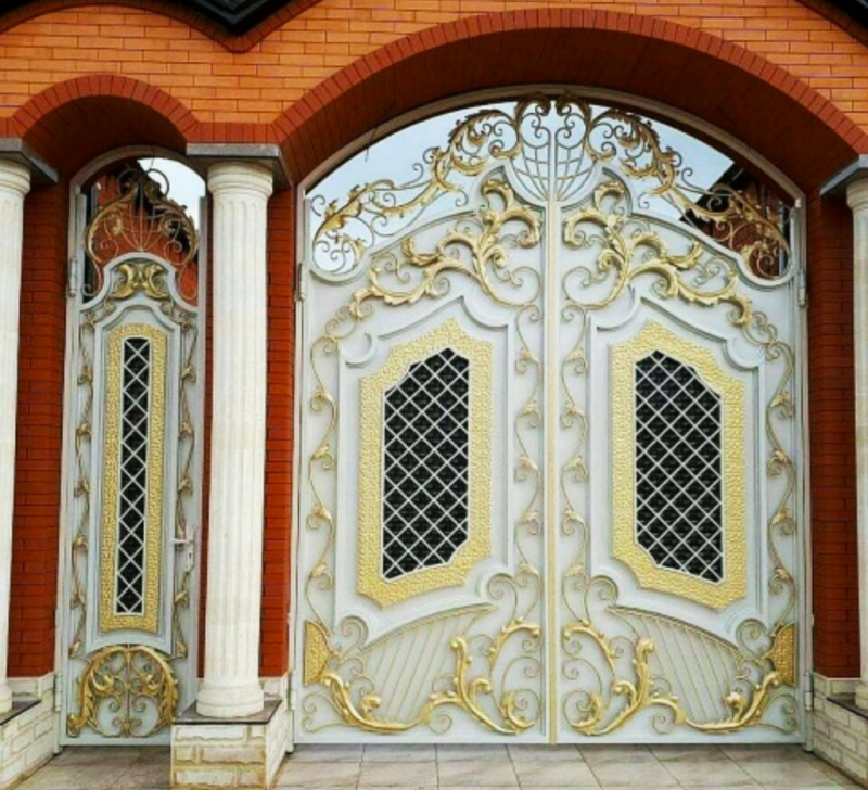Ворота в Гудермесе