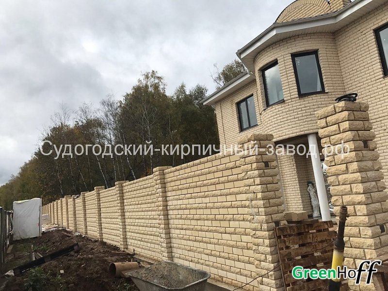 Кирпич скала слоновая кость столбы