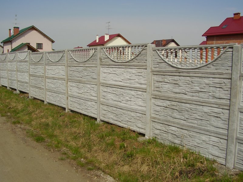 Бетонный забор