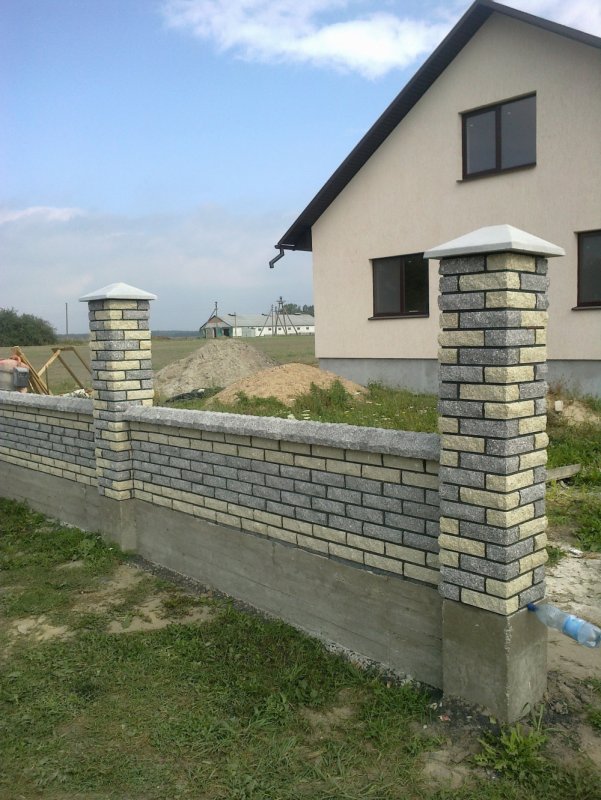 Кирпичный забор лего