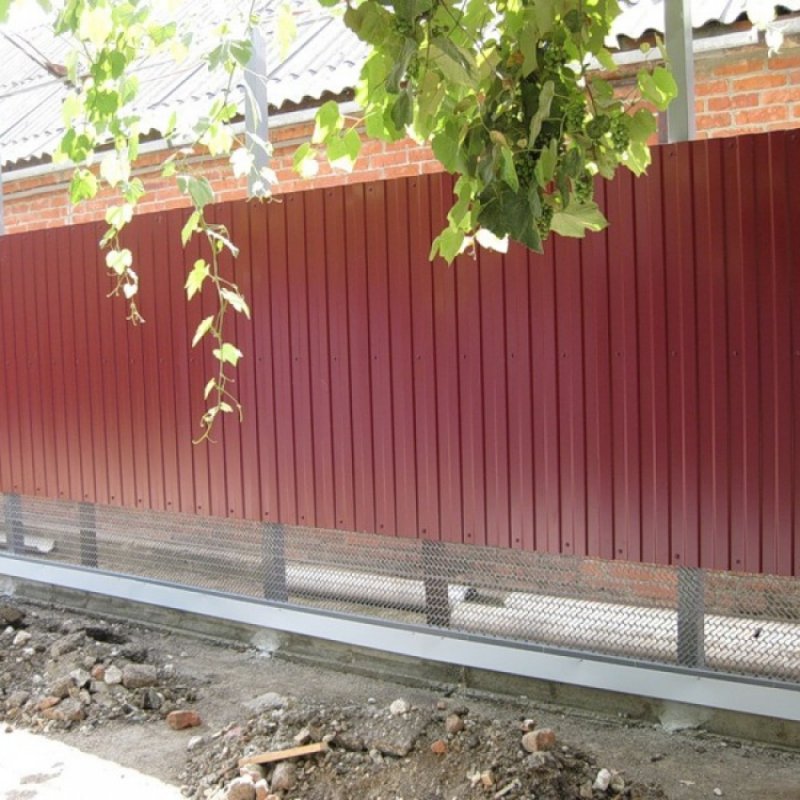 Забор рал 6005