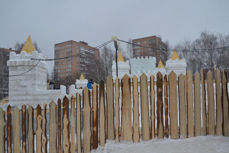 Сказочный забор из горбыля