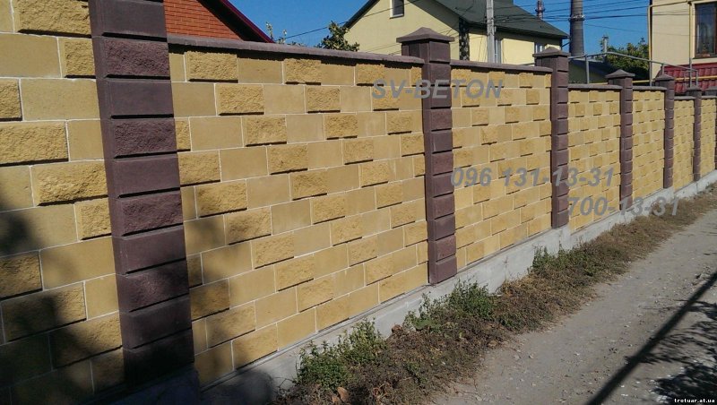 Кирпич Бессер забор