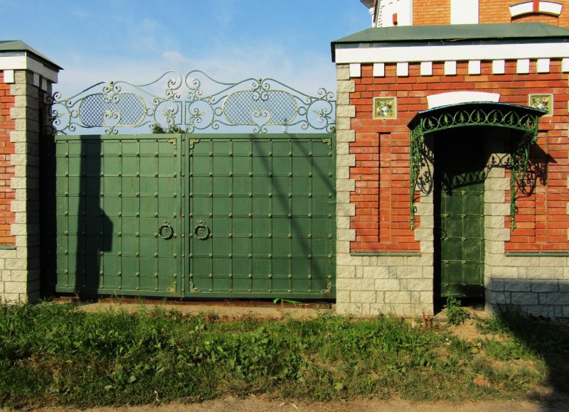 Ворота под старину в Белгороде