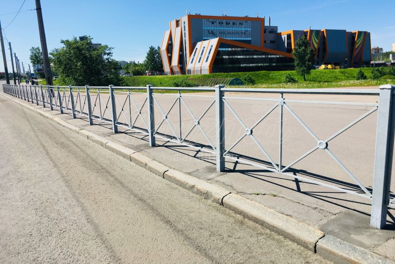 Пешеходный забор