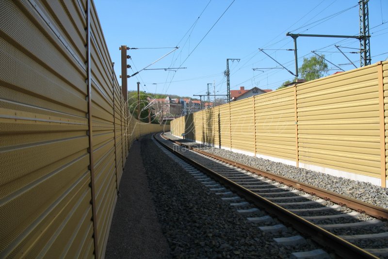 Шумозащитные экраны метро